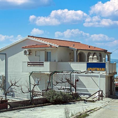 Apartment Pisak 5975D Kültér fotó